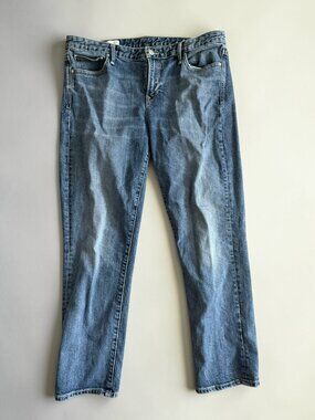 GAP Women’s the Real Straight Jeans Size 32